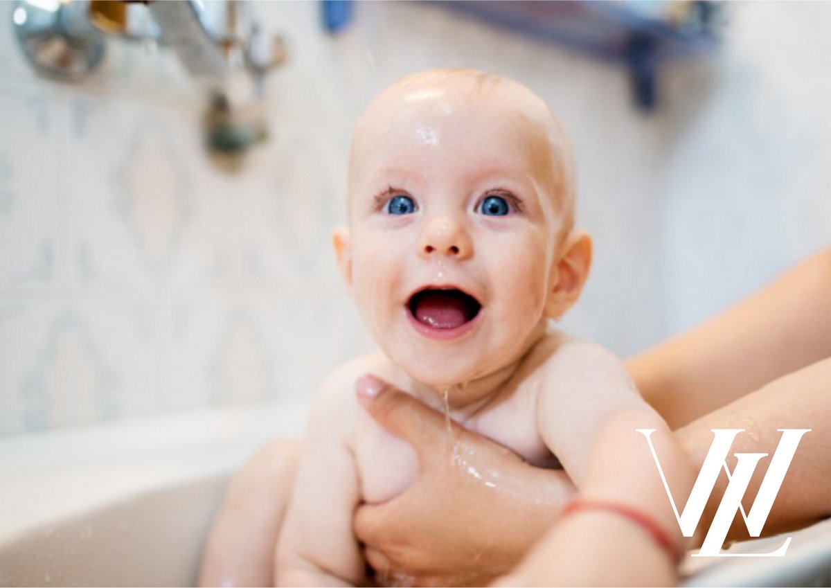 Правила безопасного купания малыша в ванне